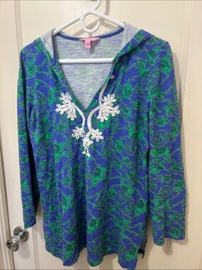 Lilly Pulitzer loopy elephant hoodie